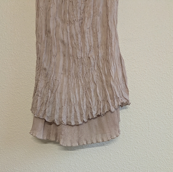 My Pretty Angel Ruffled Broomstick Style Tan Dress Size Large - Picture 2 of 8